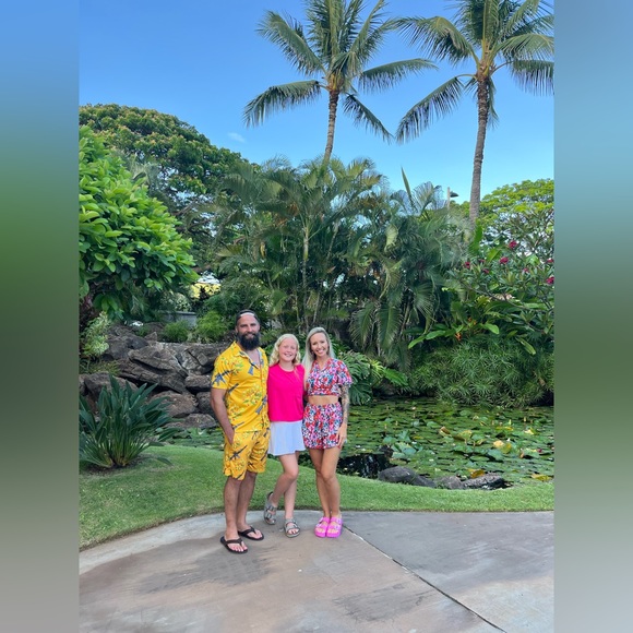 A little about my page🌴☀️ - Picture 2 of 2